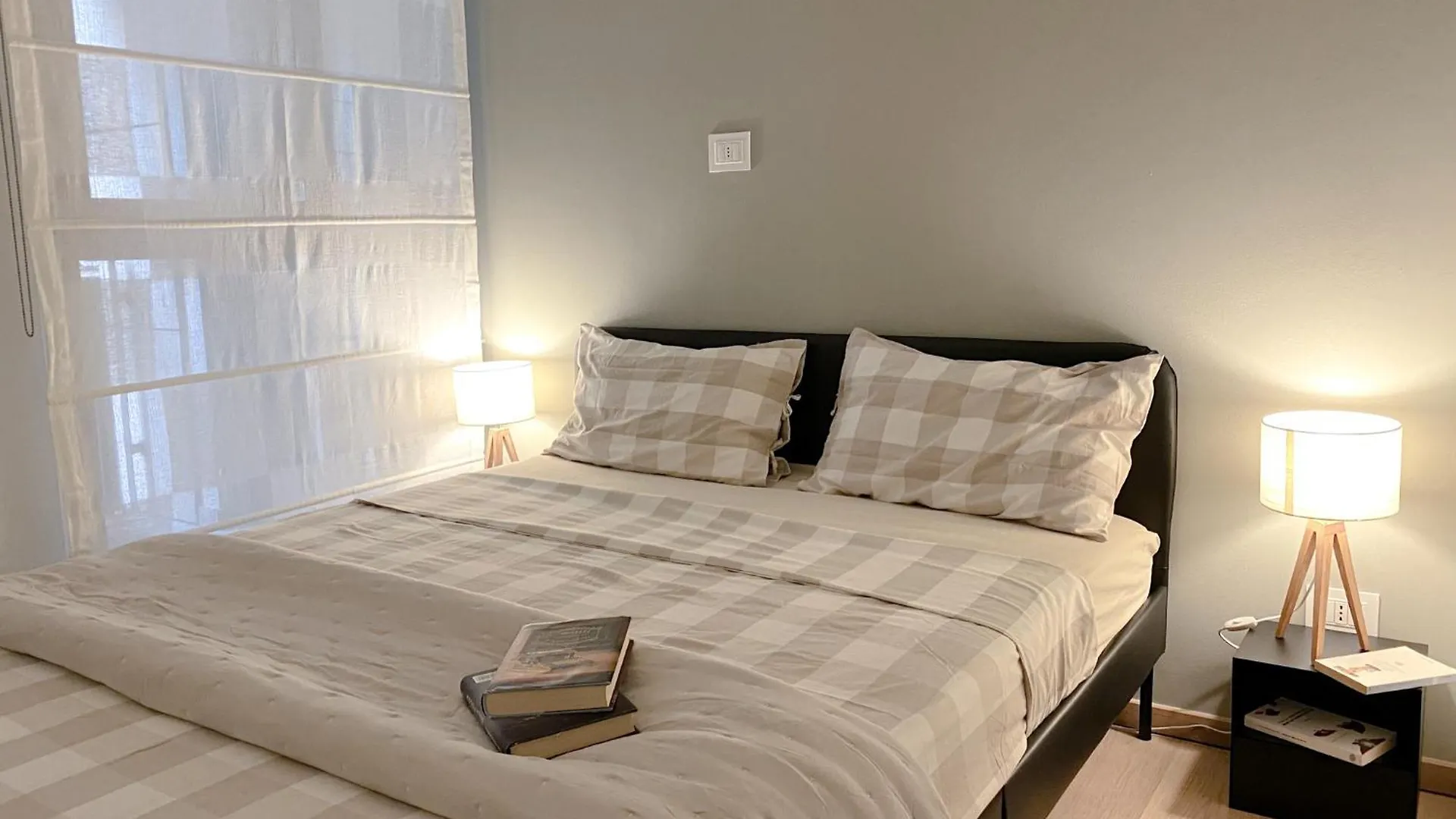 Foro Luxury Home - 2 Camere - 5 Min Dal Duomo Milano Lägenhet