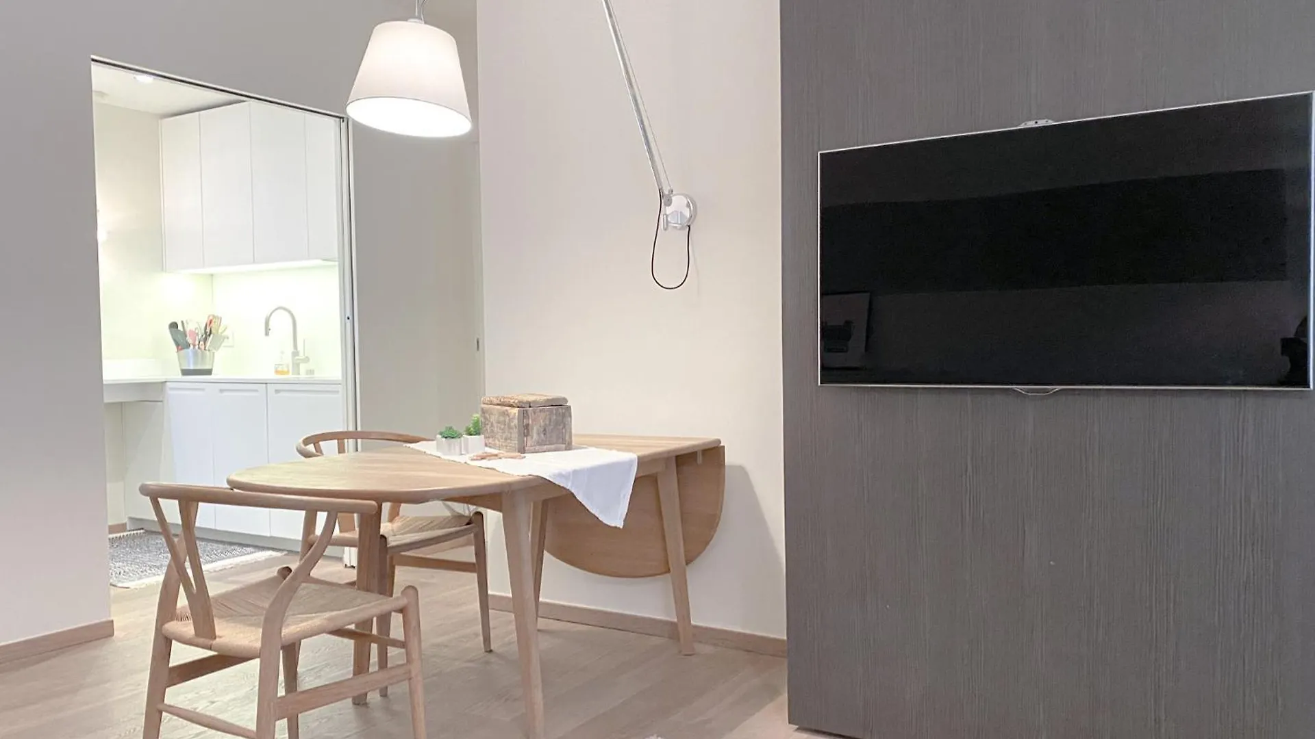 Foro Luxury Home - 2 Camere - 5 Min Dal Duomo Milano Lägenhet